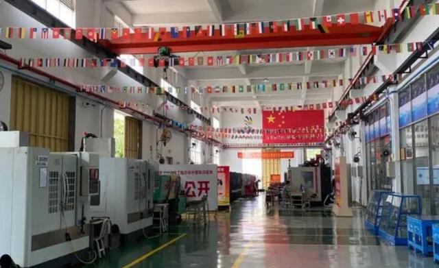 �µ�һ�꣬���Y(ji��)�C(j��)е�ИI(y��)�^(gu��)ȥȡ�õĳɾͣ�չ���ИI(y��)��δ��(l��i)�l(f��)չ